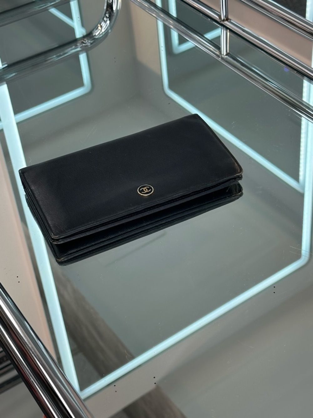 Chanel Wallet - Picture 3 of 13